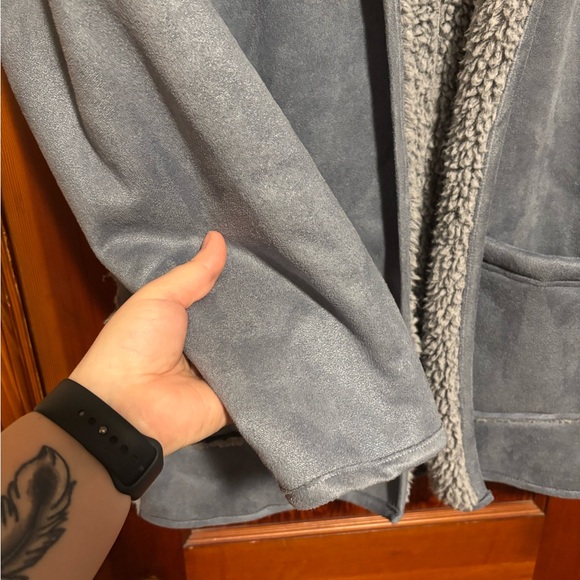 DYLAN Women’s Blue Gray Fleece-Lined Faux Fur Coat Size Small - Picture 3 of 6